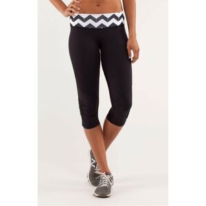 LULULEMON ATHLETICA Run For Your Life Crop Size 10